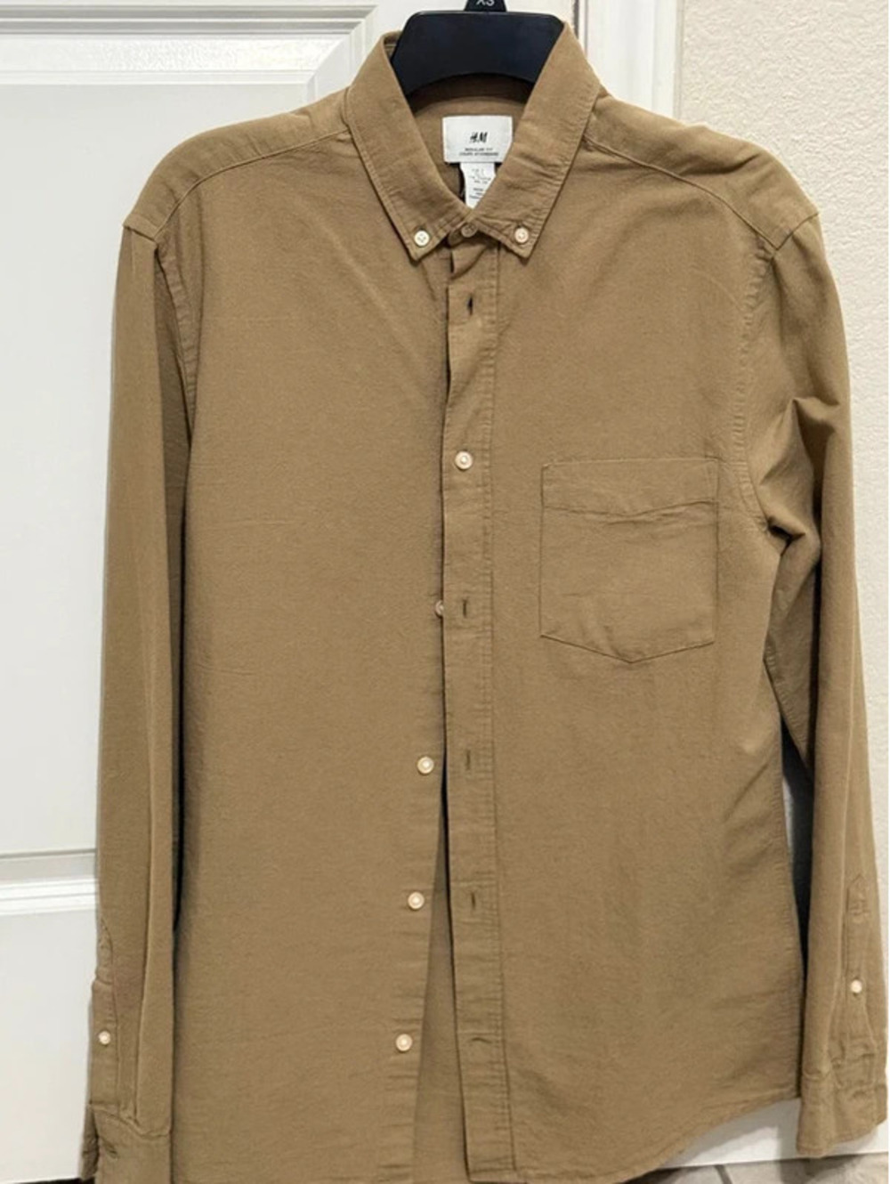 Camisa H&M Verde Caqui Regular Fit Manga Larga con Bolsillo - Talla S